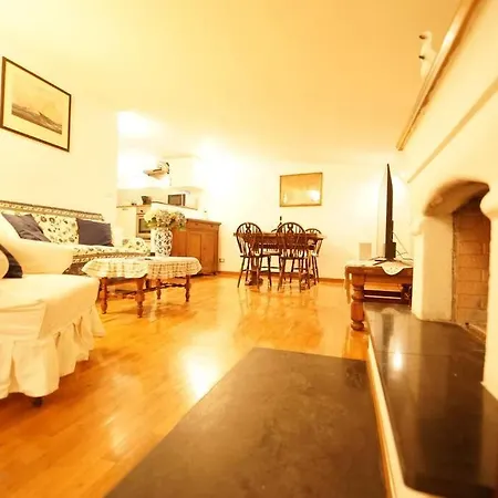 Attico In Centro A Cinquanta Metri Dal Mare Apartamento *
