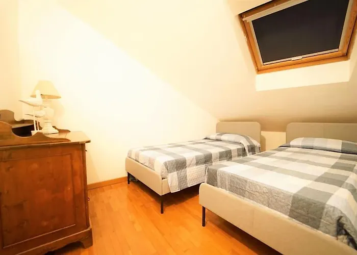 Attico In Centro A Cinquanta Metri Dal Mare Apartamento Moneglia